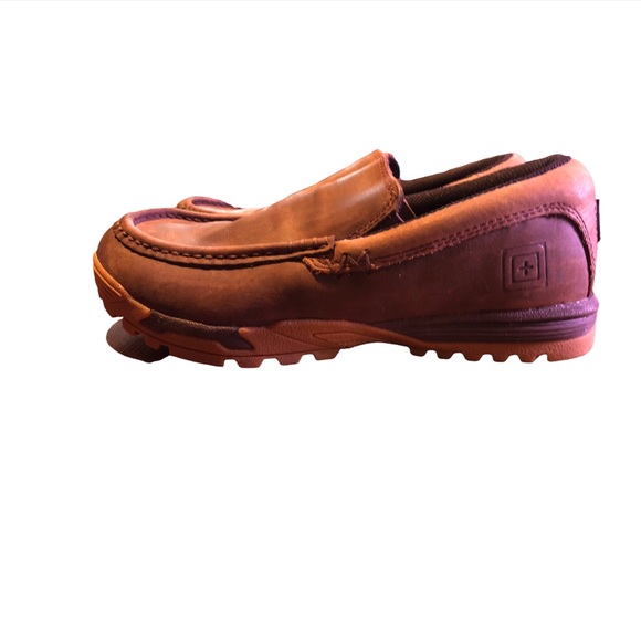 LEATHER 5.11 Tactical Pursuits Field Ops Slip Ons Size 7 Like New - Picture 2 of 10